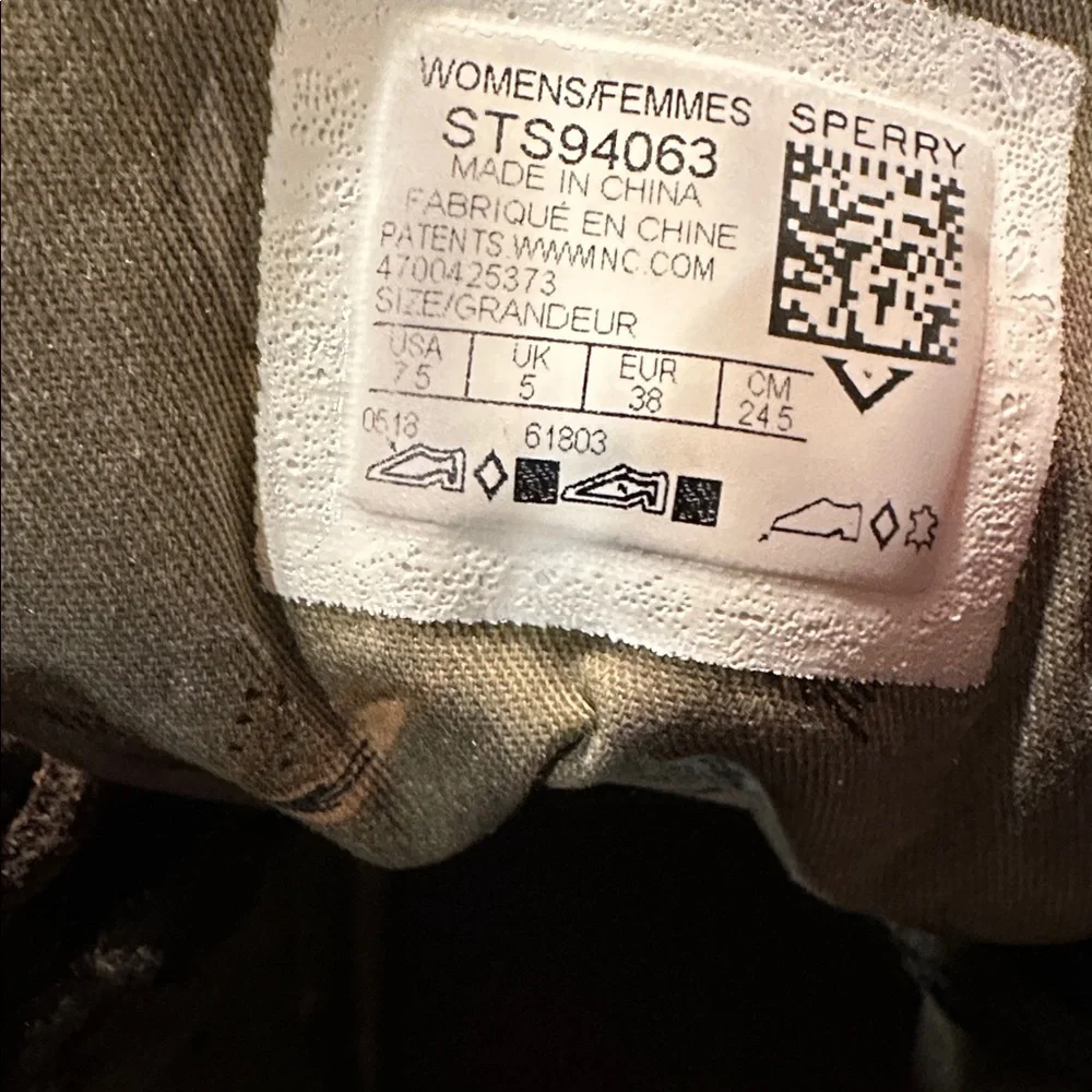 Sperry Saltwater Quilted Nylon Duck Boots